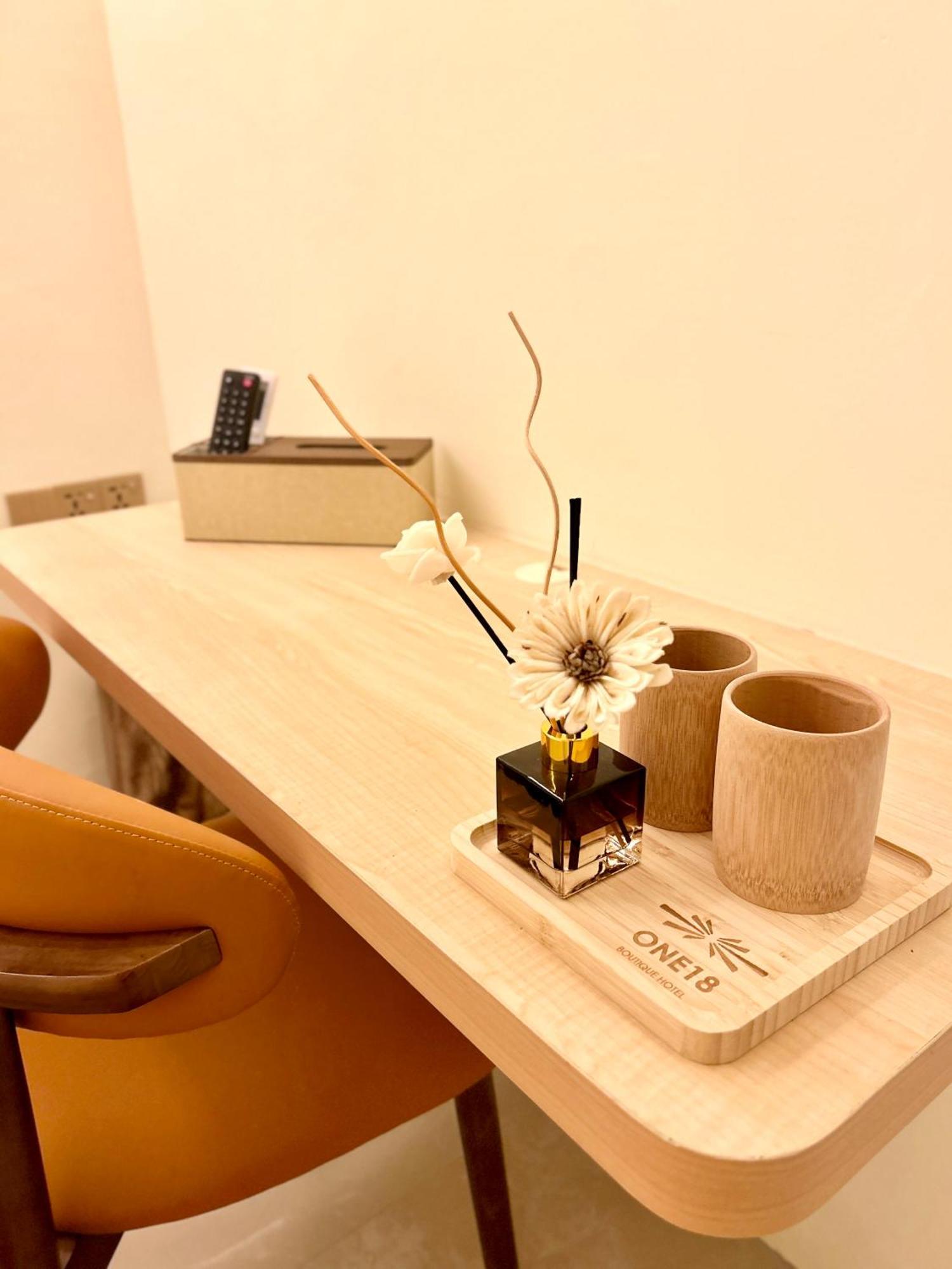 One18 Boutique Hotel กัวลาลัมเปอร์ ภายนอก รูปภาพ