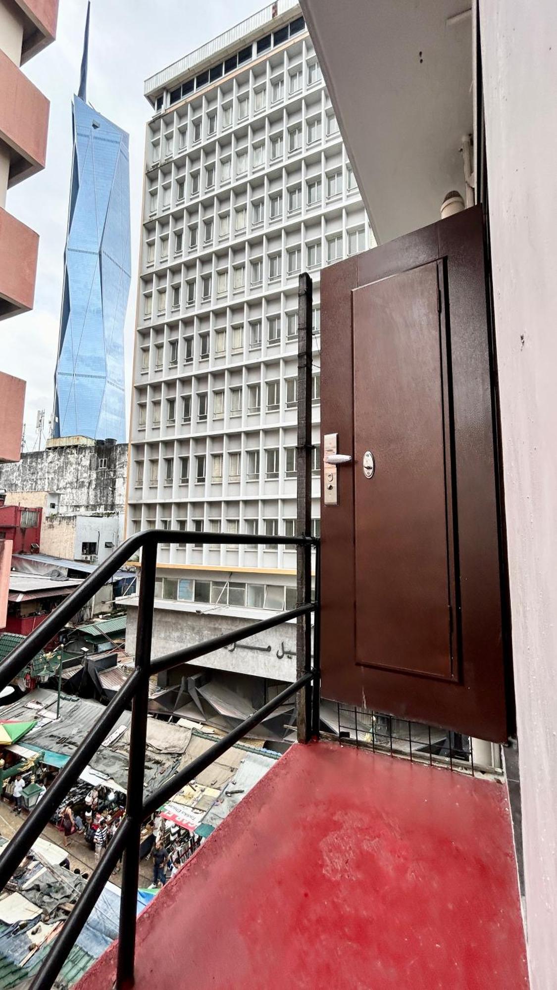 One18 Boutique Hotel กัวลาลัมเปอร์ ภายนอก รูปภาพ